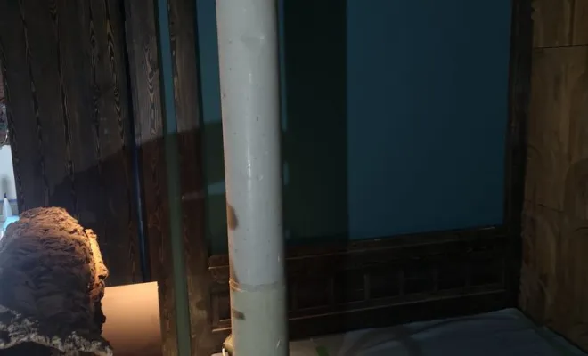 Aménagement intérieur pour un habillage de poteau dans un restaurant à Pau, Pau, M.A.2.P Menuiserie Agencement