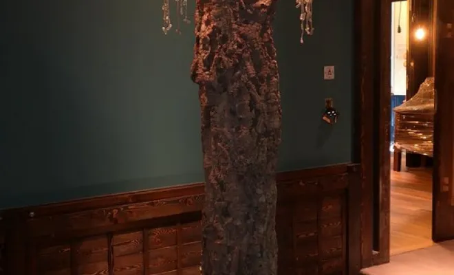 Aménagement intérieur pour un habillage de poteau dans un restaurant à Pau, Pau, M.A.2.P Menuiserie Agencement